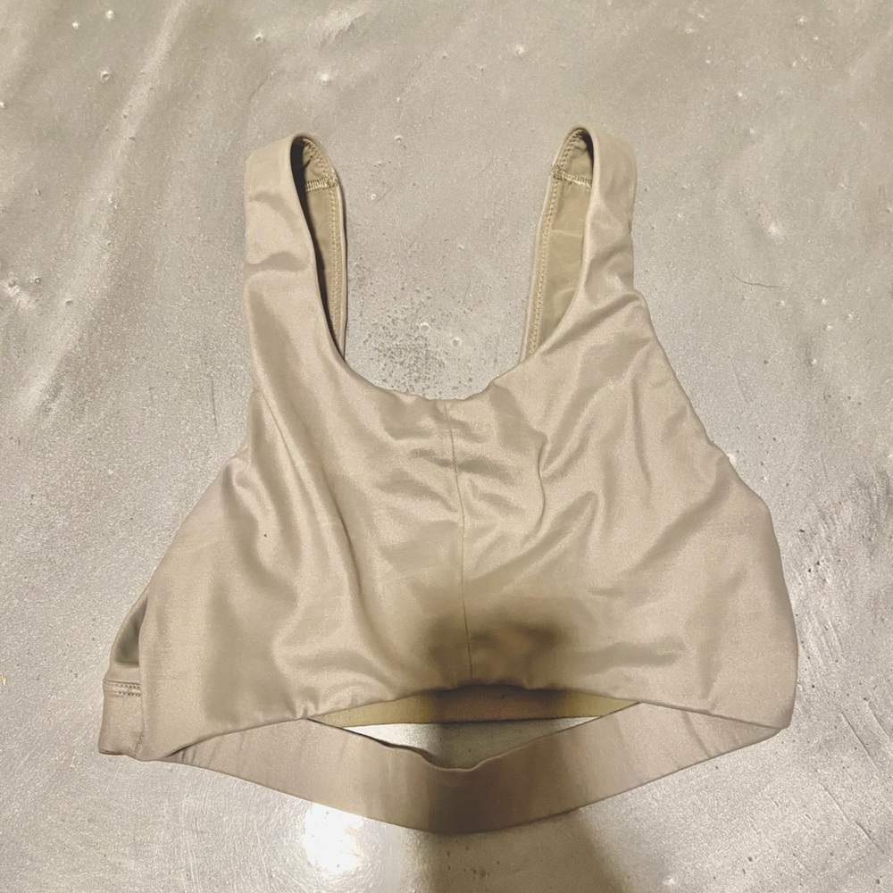 Cute light green sports bra